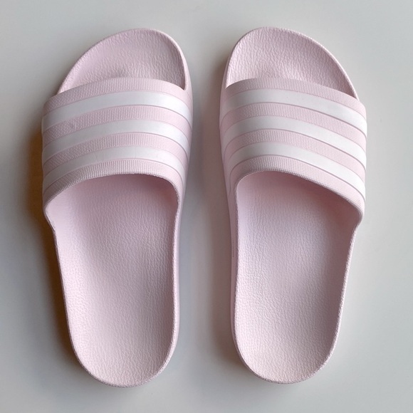 Adidas Adilette almost pink slides - Picture 3 of 7